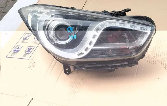 Hyundai i40 Headlight/headlamp