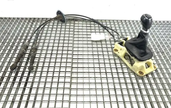 Hyundai i30 Gear shift rod 43700-2R150