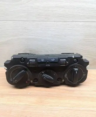 Volkswagen Golf V Climate control unit 1K1820045 5HB00932200