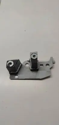 Peugeot 308 Fender mounting bracket 9834480680