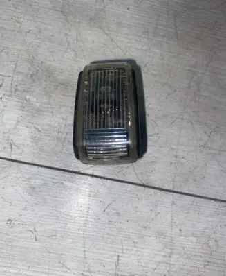 Volvo S80 Front fender indicator light 0142631