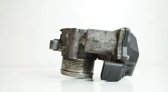 Audi A4 S4 B8 8K Throttle valve 03L128063E
