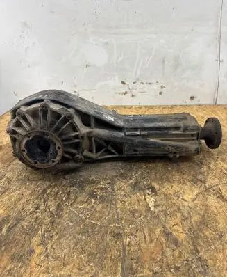 Audi A6 S6 C4 4A Rear differential CKF 017500044N 017500044H