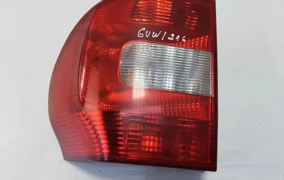 Skoda Yeti (5L) Rear/tail lights 5L0945096 5L0945112