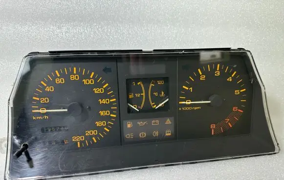 Mazda 323 Speedometer (instrument cluster) JVBL59 76980704L JVBL59440