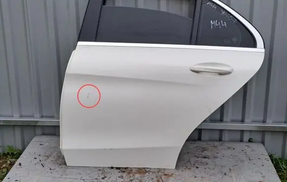 Mercedes-Benz C W205 Rear door