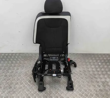 Rear seat