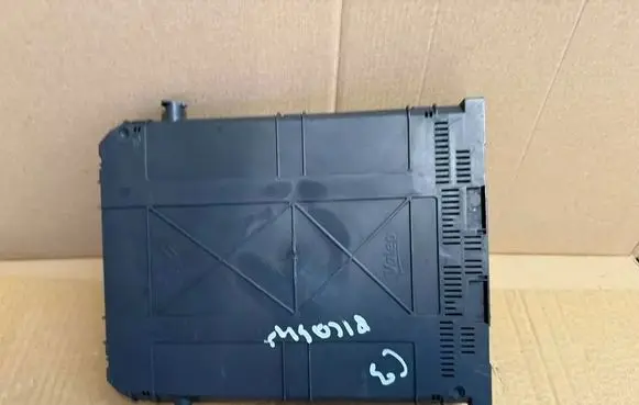 Mini One - Cooper Coupe R56 Fuse box set 9664983480