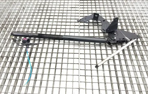 Audi A7 S7 4G Shock absorber/damper mounting bracket 4G8827852F
