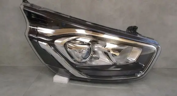 Ford Transit Custom Headlight/headlamp JK21-13W029-DH
