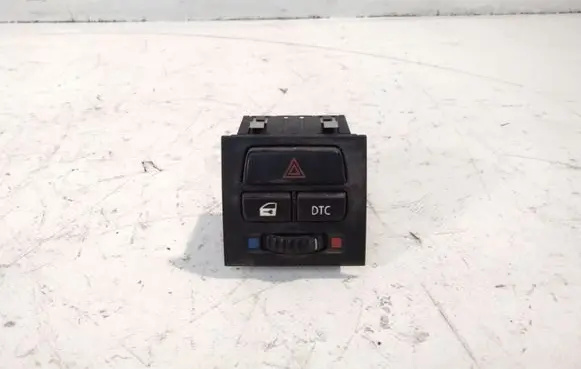 BMW 3 E90 E91 Hazard light switch 694565201 549549500