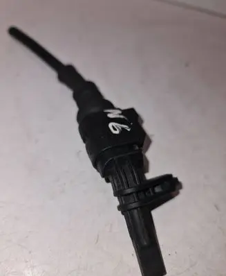 Volkswagen Caddy Rear ABS sensor wiring 8E0973702