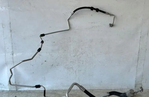 Audi A5 8T 8F Air conditioning (A/C) pipe/hose 8T0260707B