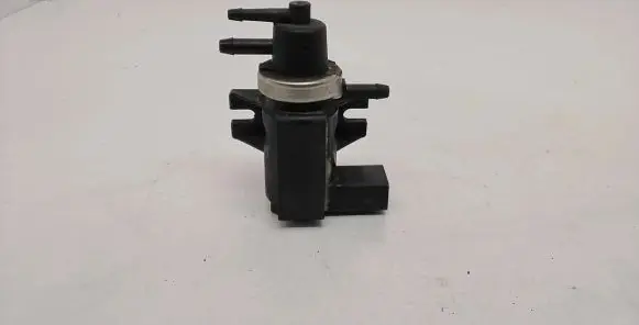 Volkswagen Golf IV Turbo solenoid valve 1J0906627 02T051 72290320