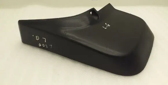 Mitsubishi L200 Rear mudguard MN117451