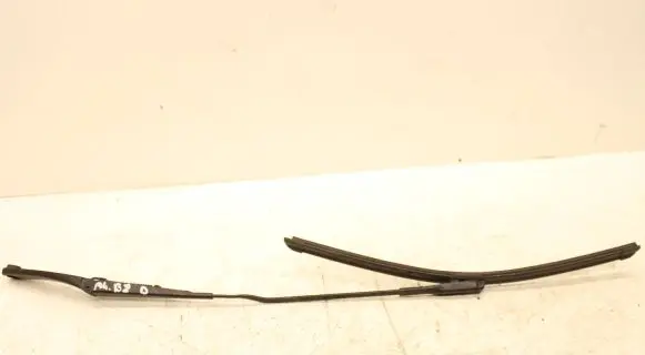 Audi A4 S4 B8 8K Windshield/front glass wiper blade 