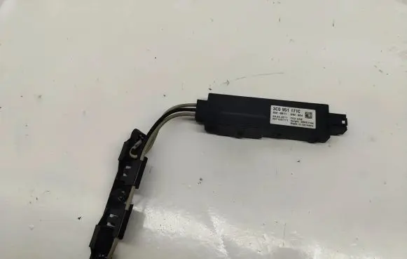 Volkswagen PASSAT CC Alarm movement detector/sensor 3C0951171C 28093144 097100111