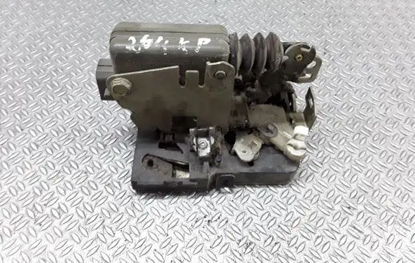 Renault Master II Front door lock