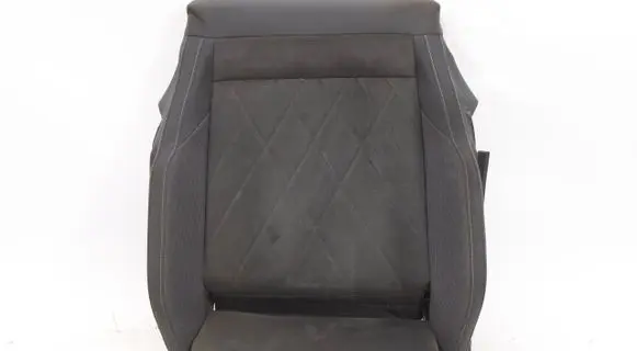 Volkswagen Golf VIII Seat set 5782938