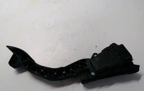 Volvo V50 Accelerator throttle pedal 4M519F836BK 6PV00864134