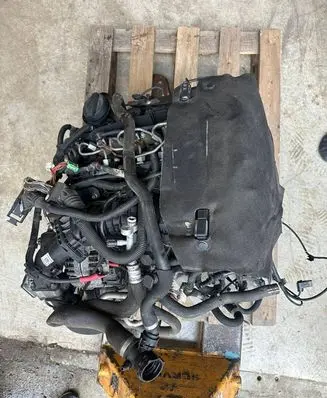 BMW 3 F30 F35 F31 Engine 78105967 D44810 79929159