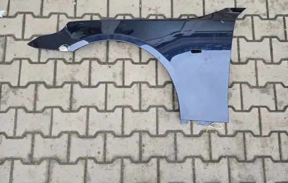 BMW 5 E60 E61 Fender