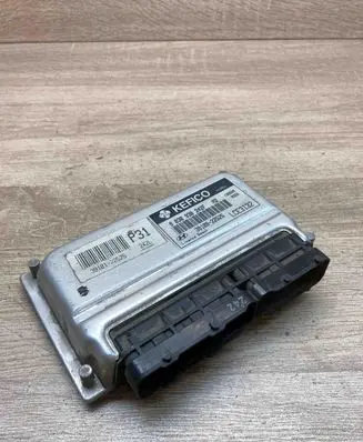 Hyundai Accent Engine control unit/module ECU 3910922525 9030930242F