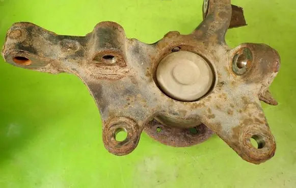Mercedes-Benz Vito Viano W447 Front wheel hub spindle knuckle A4473820401