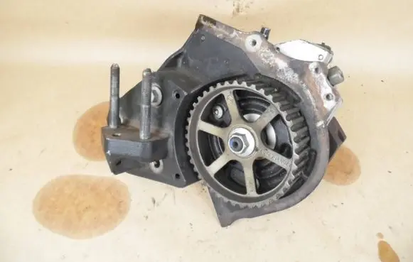 Volvo S40, V40 Fuel injection high pressure pump 0445010075 2215236 H037472