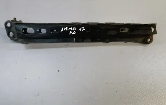 Toyota Avensis T270 Front subframe