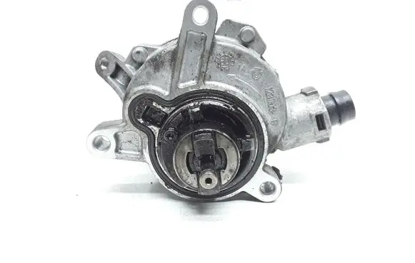 Volvo V70 Vacuum pump 31219463
