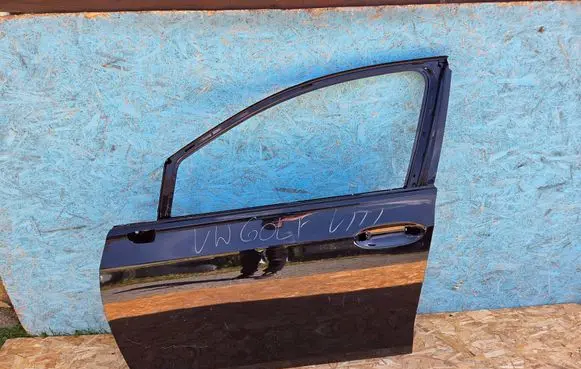 Volkswagen Golf VIII Front door 5H4831311