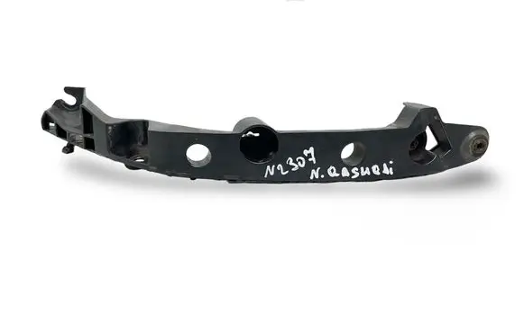Nissan Juke I F15 Front bumper mounting bracket 62222BA60A