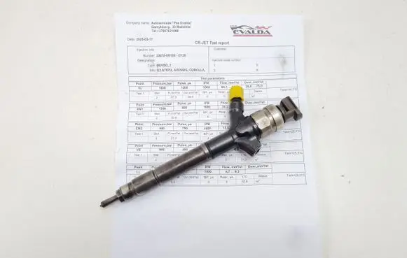Toyota Corolla Verso AR10 Fuel injector 236700R180