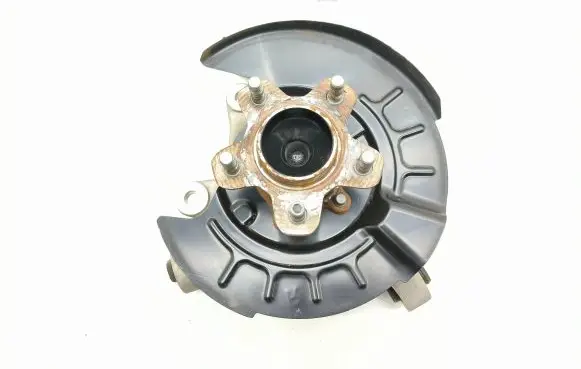 Nissan Rogue Rear wheel hub