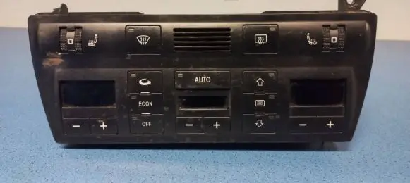 Audi A6 S6 C5 4B Interior fan control switch 4B0820043G
