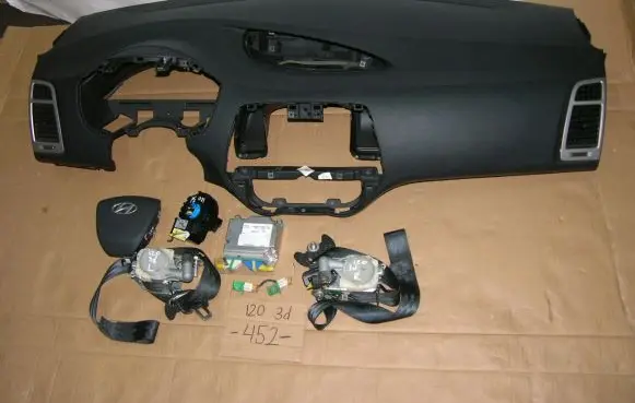 Hyundai i20 (PB PBT) Airbag set 