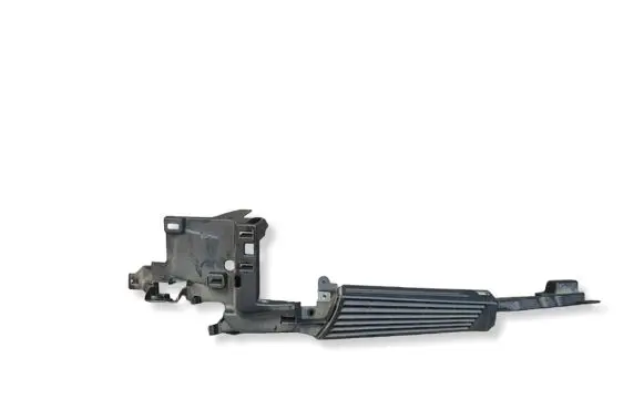 BMW 3 E90 E91 Parcel shelf load cover mount bracket 7068909