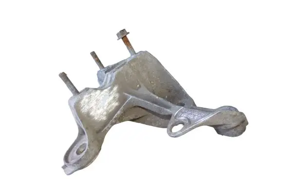 Audi A6 S6 C6 4F Engine mounting bracket 4F0199351Q