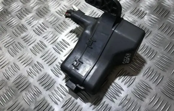 Toyota Avensis T250 Fuse box set