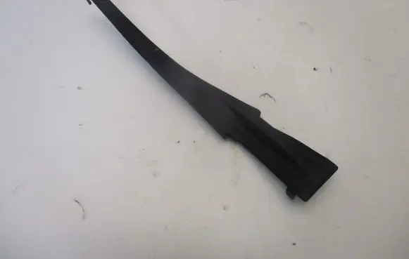 Nissan Micra K14 Wiper trim