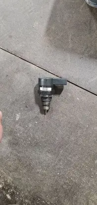 Fuel pressure sensor