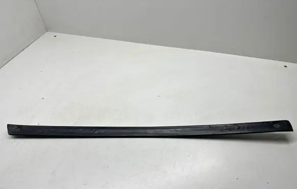 BMW 5 E34 Rear door trim (molding) 19341820