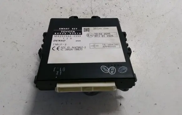 Toyota Auris 150 Keyless (KESSY) go control unit/module 8999002010 2325002333