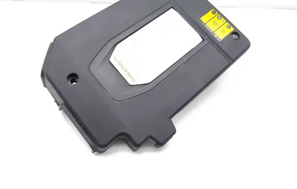 Chevrolet Volt I Engine cover (trim) 22800185