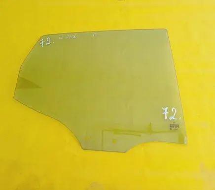 Mercedes-Benz A W168 Rear door window glass