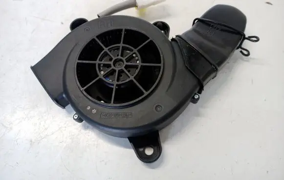 Hyundai Tucson IV NX4 Seat fan/blower 881P0L1100