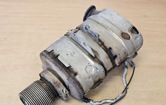 Volvo V60 Catalyst/FAP/DPF particulate filter 31370071 1306826X 2540043AB