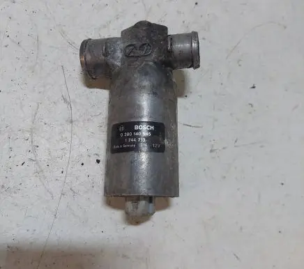 BMW 5 E39 Idle control valve (regulator) 0280140545