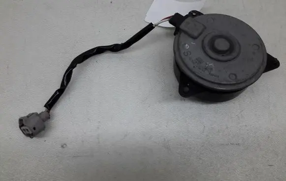 Lexus RX 330 - 350 - 400H Radiator cooling fan shroud 1636320270